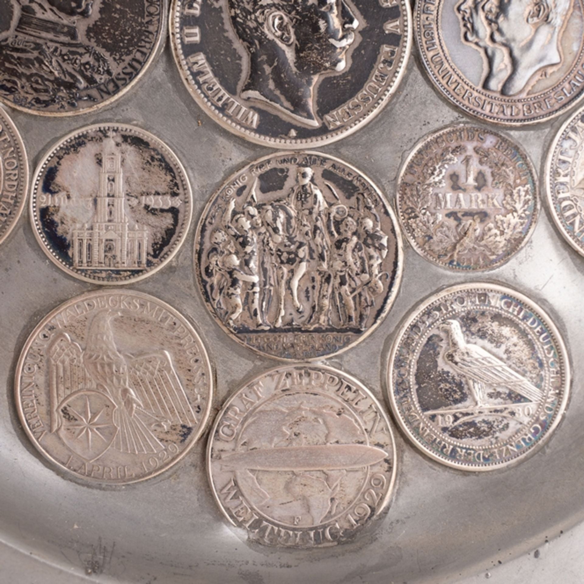 Münzteller mit insgesamt 17 Münzen des 19. + 20.Jahrhunderts
