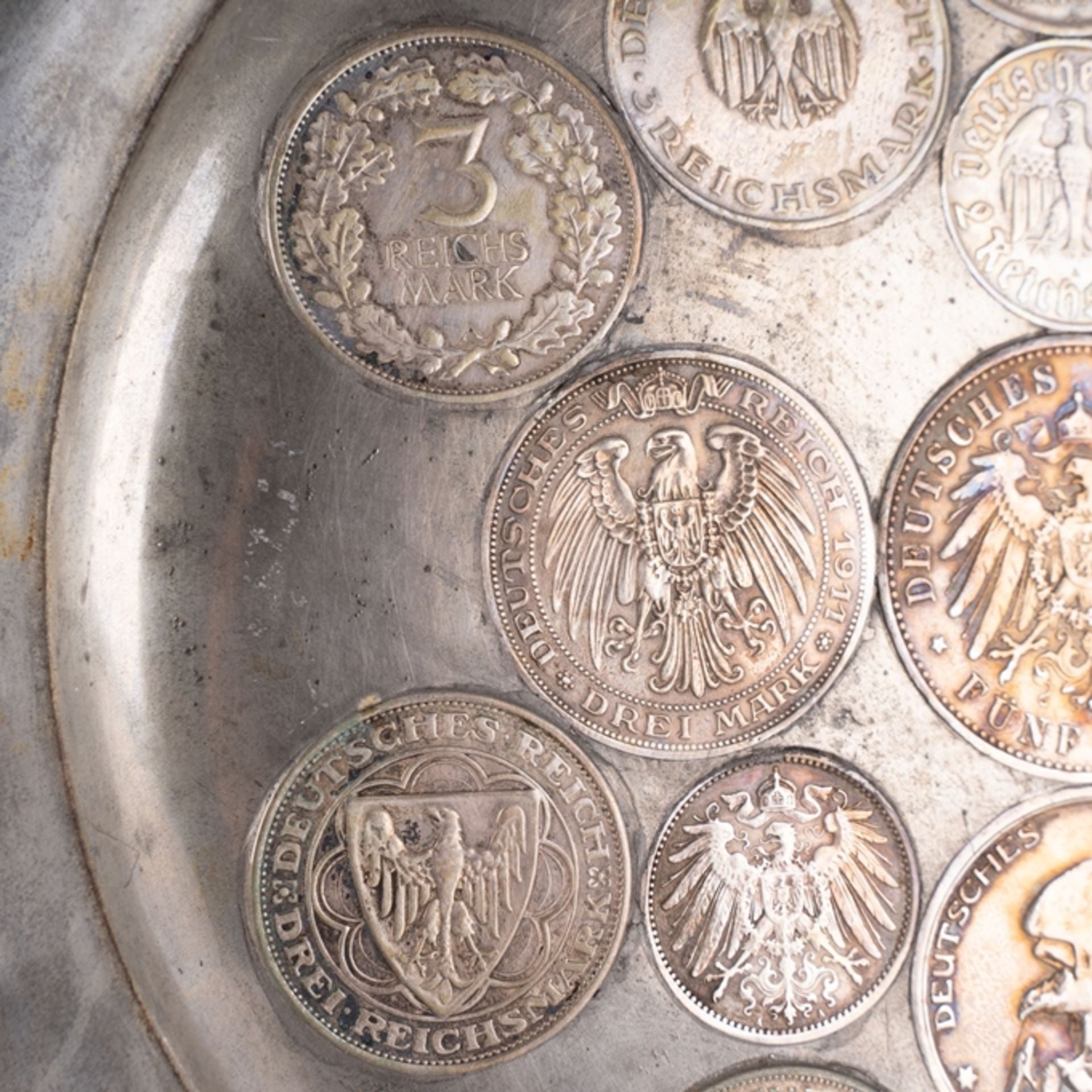 Münzteller mit insgesamt 17 Münzen des 19. + 20.Jahrhunderts