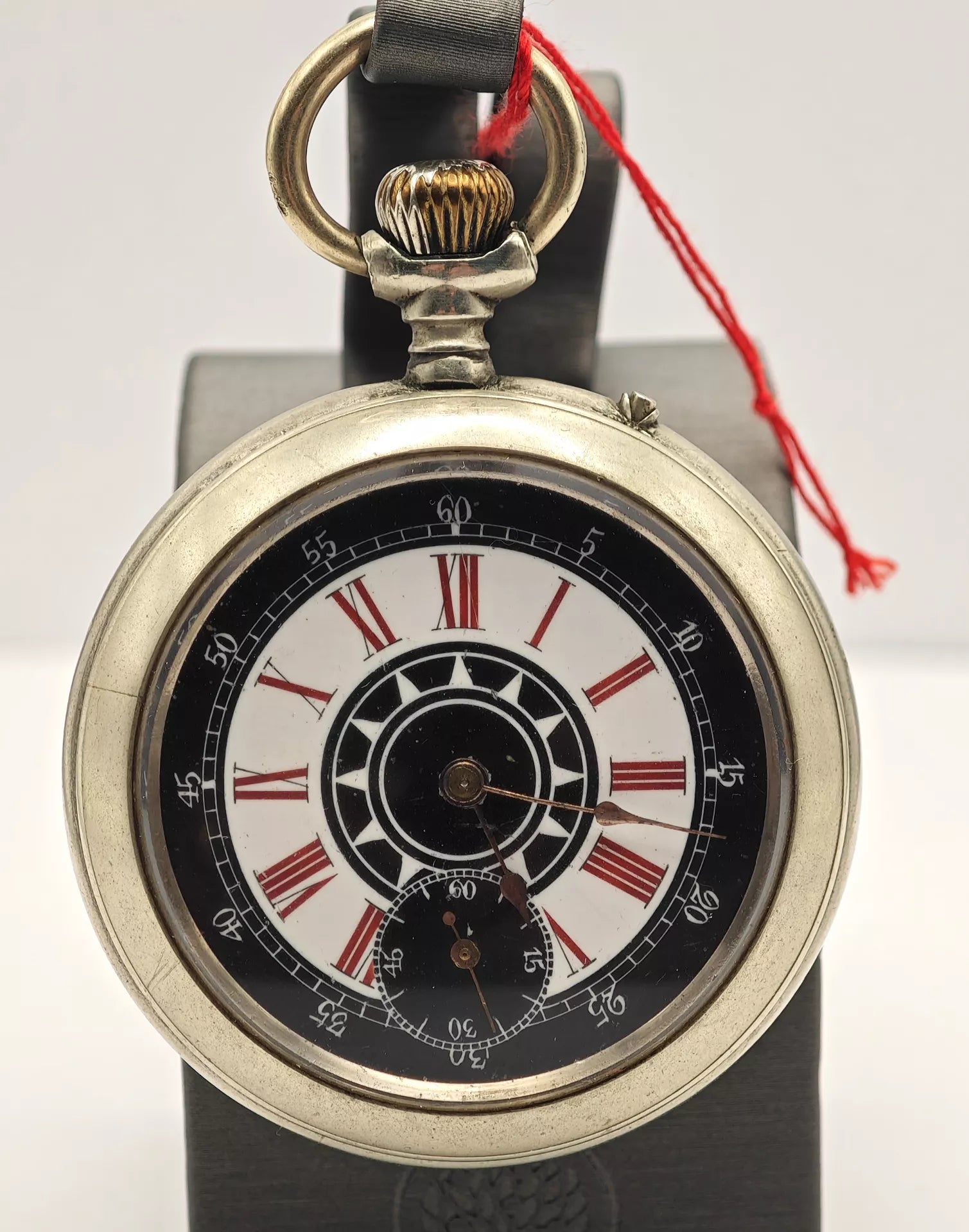 Taschenuhr mit Gravur Punze Halbmond und Stern -12B-